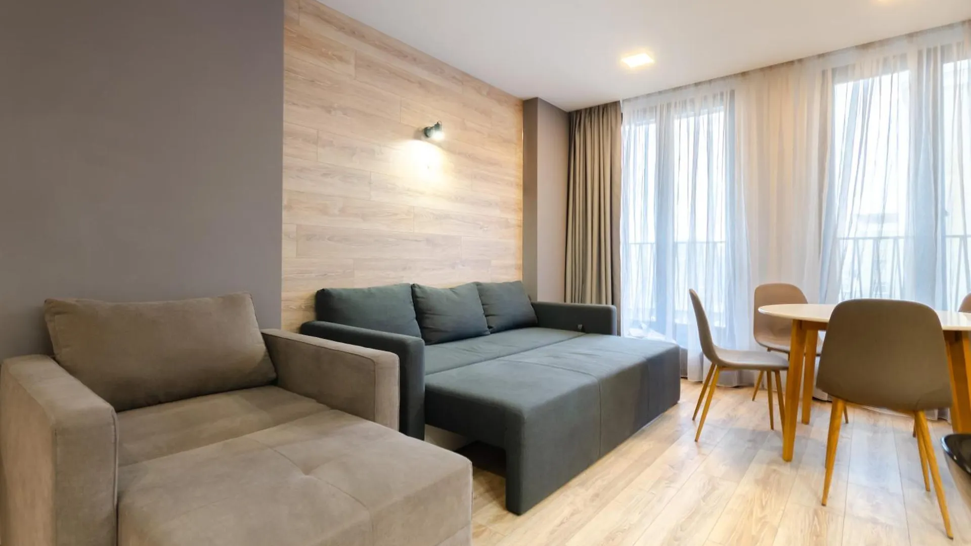 Petrovdom Apartments 20-216 In Rc New York Concept House, Antonovycha 74 Kijev Ukrajna