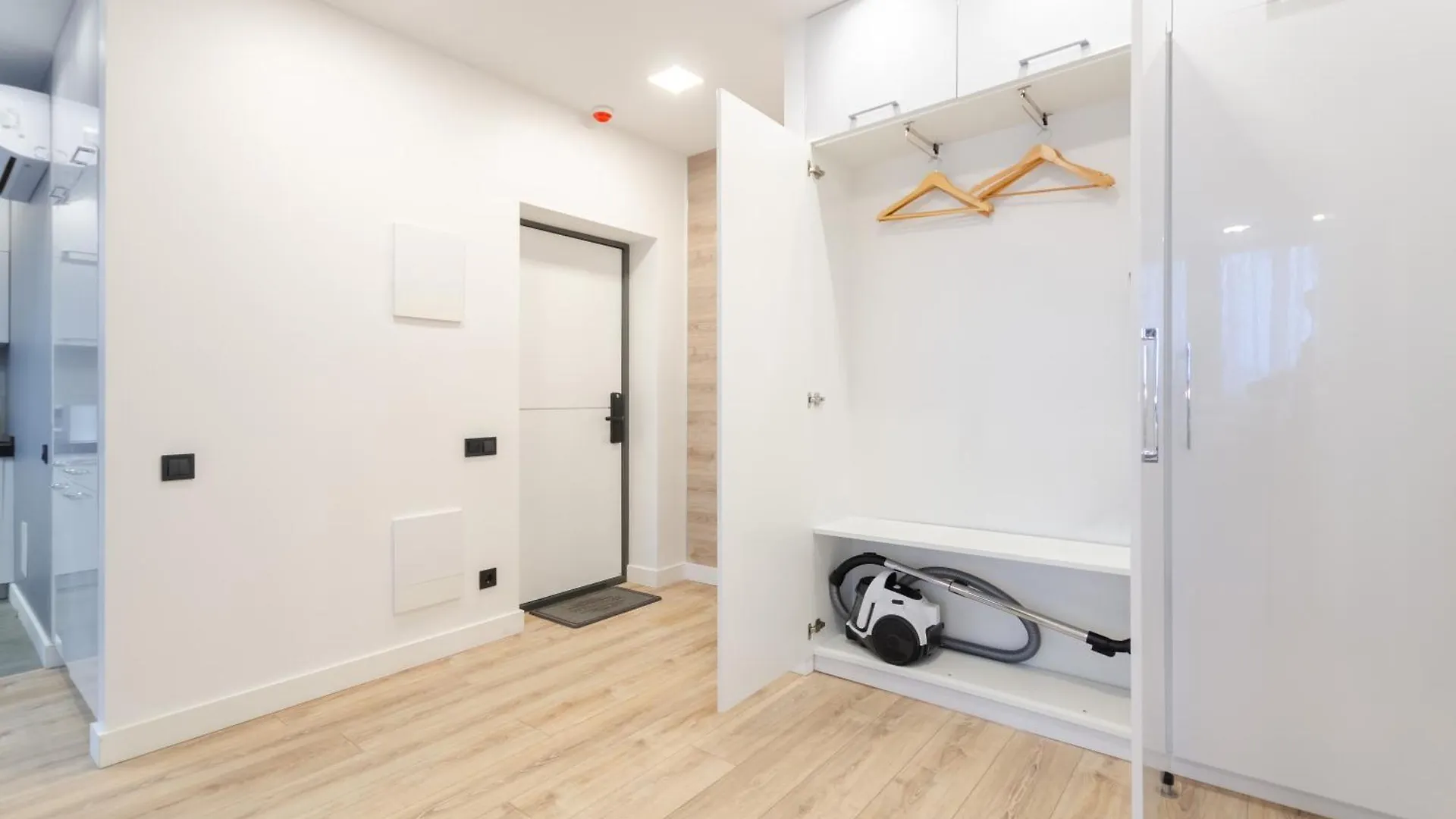 Petrovdom Apartments 20-216 In Rc New York Concept House, Antonovycha 74 Kyiv